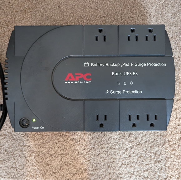 APC Back-UPS ES BE350U APC Back-UPS ES 550VA Battery Backup - Picture 8 of 9